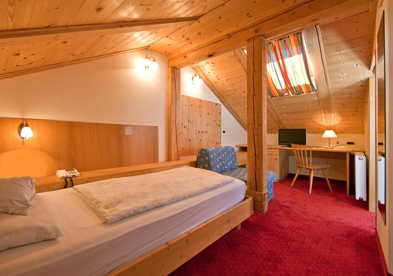 Hotel Rainegg Valdaora Esterno foto