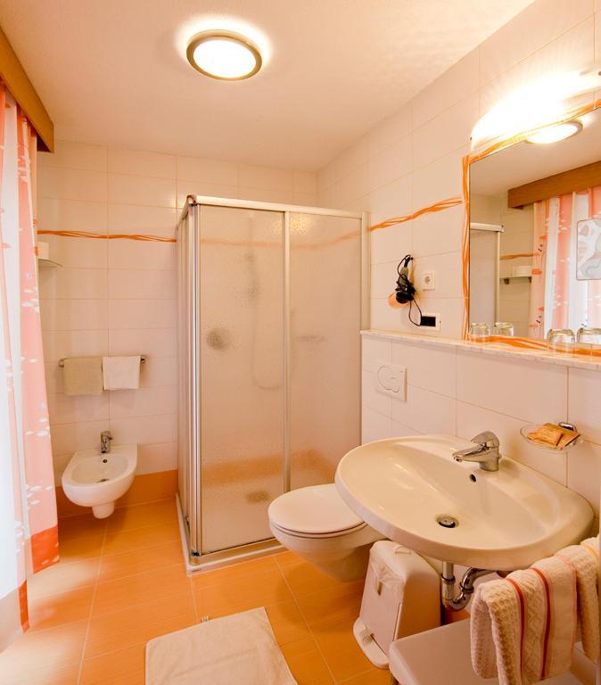 Hotel Rainegg Valdaora Camera foto